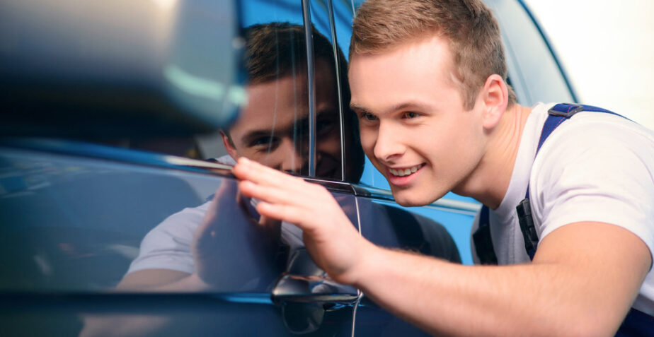 Windscreen Replacement Company: The Importance of Professional Windscreen Replacement